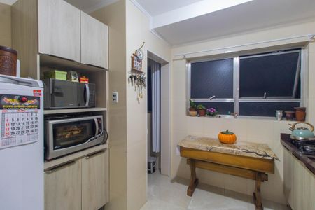 Apartamento à venda com 72m², 2 quartos e 1 vaga Apartamento à venda com 72m², 2 quartos e 1 vagaCozinha e Área de Serviço