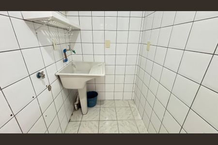 Casa à venda com 177m², 4 quartos e 2 vagas Casa à venda com 177m², 4 quartos e 2 vagasÁrea de Serviço