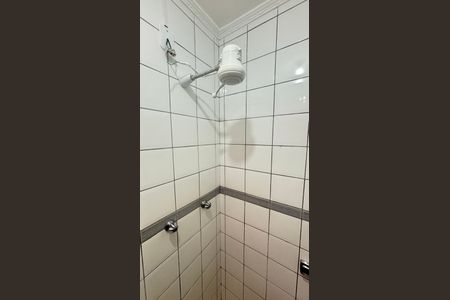 Casa à venda com 177m², 4 quartos e 2 vagas Casa à venda com 177m², 4 quartos e 2 vagasBanheiro da Suíte