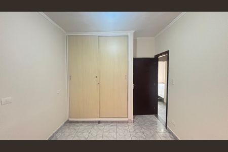 Casa à venda com 177m², 4 quartos e 2 vagas Casa à venda com 177m², 4 quartos e 2 vagasSuite