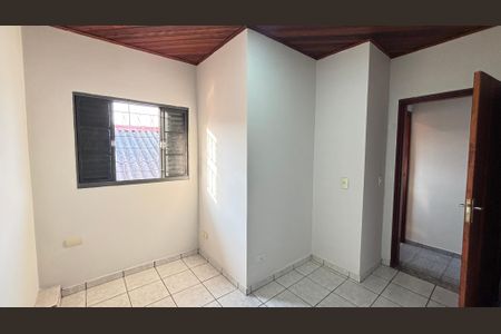 Casa à venda com 177m², 4 quartos e 2 vagas Casa à venda com 177m², 4 quartos e 2 vagasQuarto 3