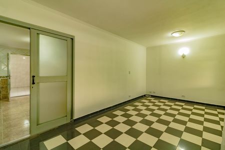 Casa à venda com 222m², 3 quartos e 3 vagasSala