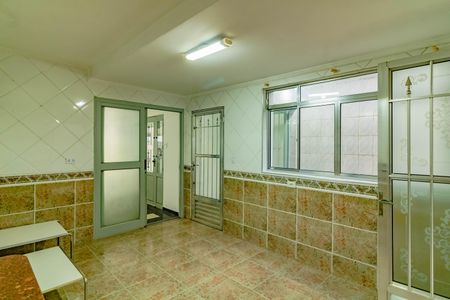 Casa à venda com 222m², 3 quartos e 3 vagasSala 2