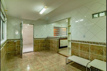 Casa à venda com 222m², 3 quartos e 3 vagasSala 2