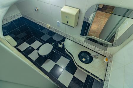 Casa à venda com 222m², 3 quartos e 3 vagasLavabo