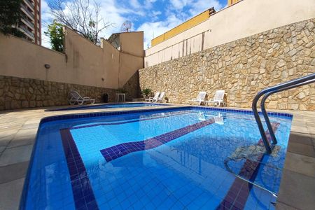 Apartamento à venda com 85m², 3 quartos e 1 vaga Apartamento à venda com 85m², 3 quartos e 1 vagaÁrea comum - Piscina