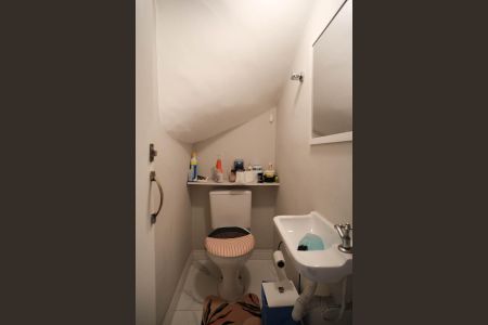 Casa à venda com 93m², 2 quartos e 1 vagaLavabo