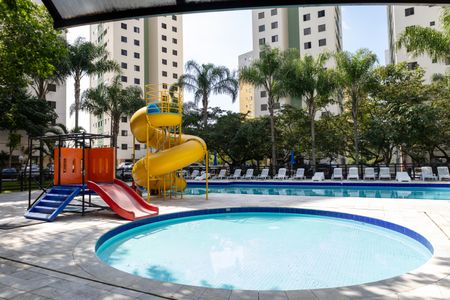 Apartamento à venda com 52m², 2 quartos e 1 vagaÁrea comum