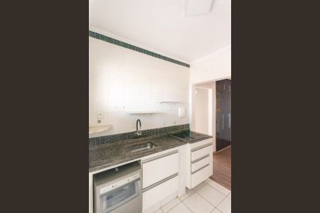 Apartamento à venda com 70m², 2 quartos e 1 vaga Apartamento à venda com 70m², 2 quartos e 1 vagaCozinha