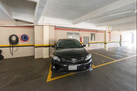 Apartamento à venda com 70m², 2 quartos e 1 vaga Apartamento à venda com 70m², 2 quartos e 1 vagaGaragem