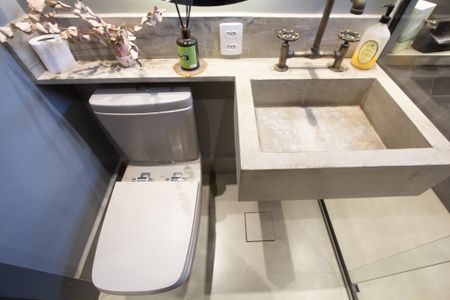 Apartamento para alugar com 90m², 2 quartos e 1 vaga Apartamento para alugar com 90m², 2 quartos e 1 vagaBanheiro Social