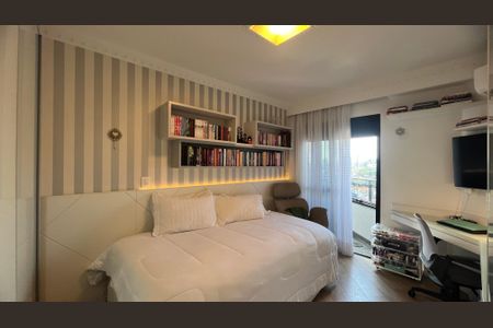 Apartamento à venda com 280m², 4 quartos e 4 vagas Apartamento à venda com 280m², 4 quartos e 4 vagasSuite 1
