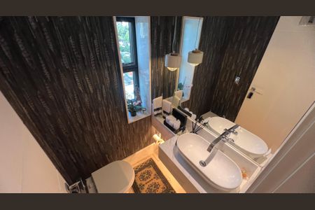 Apartamento à venda com 280m², 4 quartos e 4 vagas Apartamento à venda com 280m², 4 quartos e 4 vagasLavabo Sala
