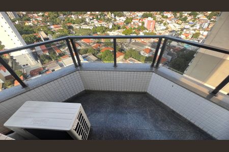 Apartamento à venda com 280m², 4 quartos e 4 vagas Apartamento à venda com 280m², 4 quartos e 4 vagasSacada da suite 3