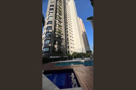 Apartamento à venda com 280m², 4 quartos e 4 vagas Apartamento à venda com 280m², 4 quartos e 4 vagasFachada