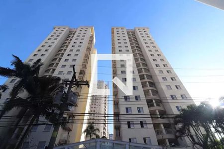 Apartamento à venda com 75m², 3 quartos e 1 vaga Apartamento à venda com 75m², 3 quartos e 1 vagaFachada