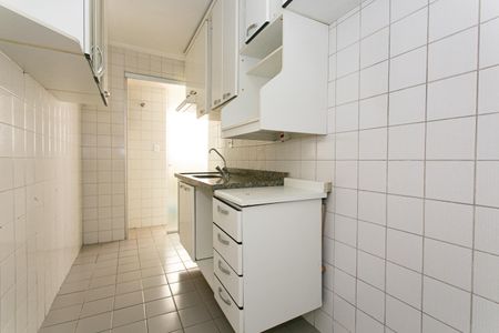 Apartamento à venda com 75m², 3 quartos e 1 vaga Apartamento à venda com 75m², 3 quartos e 1 vagaCozinha