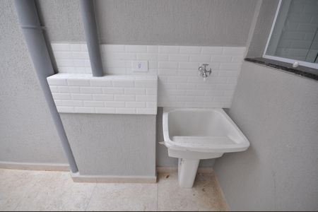 Casa à venda com 88m², 2 quartos e 2 vagasÁrea de Serviço