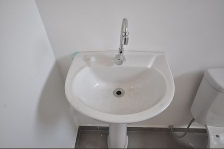 Casa à venda com 88m², 2 quartos e 2 vagasBanheiro da Suíte 1