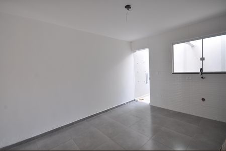 Casa à venda com 88m², 2 quartos e 2 vagasCozinha