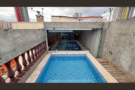 Apartamento à venda com 120m², 2 quartos e 2 vagas Apartamento à venda com 120m², 2 quartos e 2 vagasCobertura Piscina