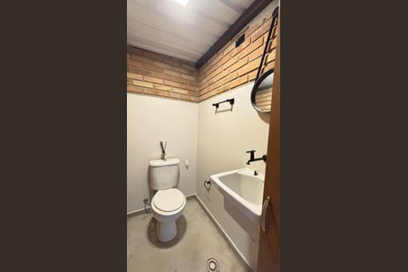 Apartamento à venda com 120m², 2 quartos e 2 vagas Apartamento à venda com 120m², 2 quartos e 2 vagasCobertura Banheiro