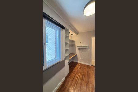 Apartamento à venda com 120m², 2 quartos e 2 vagas Apartamento à venda com 120m², 2 quartos e 2 vagasQuarto