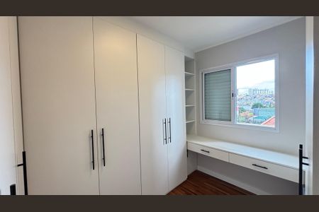 Apartamento à venda com 120m², 2 quartos e 2 vagas Apartamento à venda com 120m², 2 quartos e 2 vagasCloset