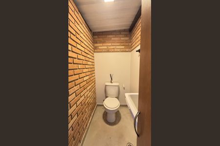 Apartamento à venda com 120m², 2 quartos e 2 vagas Apartamento à venda com 120m², 2 quartos e 2 vagasCobertura Banheiro