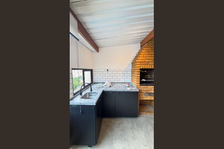 Apartamento à venda com 120m², 2 quartos e 2 vagas Apartamento à venda com 120m², 2 quartos e 2 vagasCobertura Cozinha