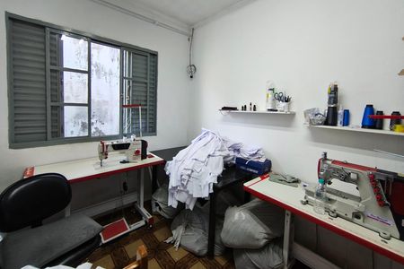 Casa à venda com 131m², 5 quartos e 1 vagaQuarto 3