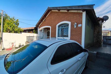 Casa à venda com 131m², 5 quartos e 1 vagaQuintal - Garagem