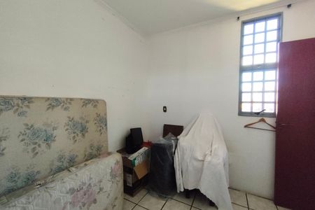 Casa à venda com 131m², 5 quartos e 1 vagaQuarto 4