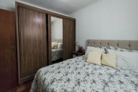 Casa à venda com 131m², 5 quartos e 1 vagaQuarto Suíte