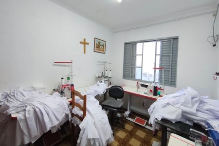 Casa à venda com 131m², 5 quartos e 1 vagaQuarto 3