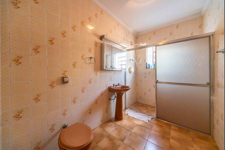 Casa à venda com 193m², 3 quartos e 2 vagasBanheiro do Quarto 3