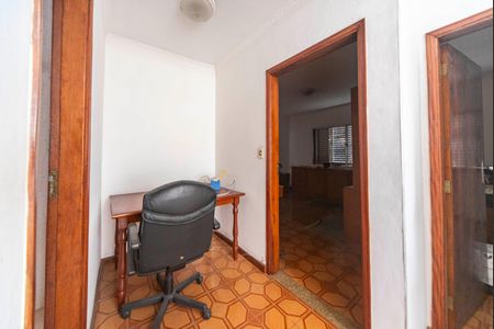 Casa à venda com 193m², 3 quartos e 2 vagashall da Escada