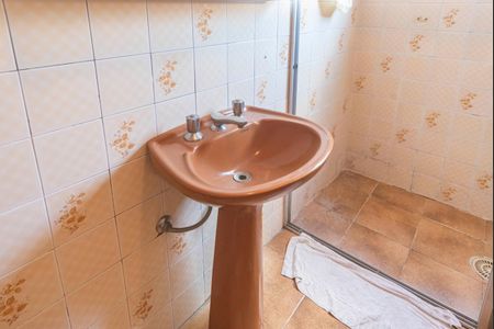 Casa à venda com 193m², 3 quartos e 2 vagasBanheiro do Quarto 3