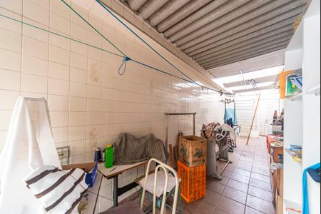 Casa à venda com 193m², 3 quartos e 2 vagasQuintal Coberto