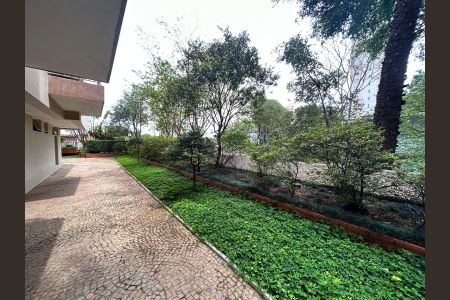 Apartamento à venda com 102m², 3 quartos e 2 vagas Apartamento à venda com 102m², 3 quartos e 2 vagasÁrea comum
