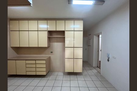 Apartamento à venda com 102m², 3 quartos e 2 vagas Apartamento à venda com 102m², 3 quartos e 2 vagasCozinha