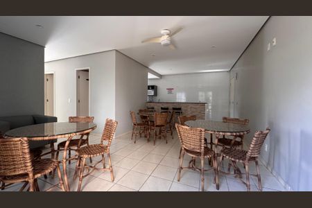 Apartamento à venda com 59m², 2 quartos e 1 vaga Apartamento à venda com 59m², 2 quartos e 1 vagaÁrea comum - Salão de festas