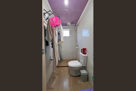 Apartamento à venda com 59m², 2 quartos e 1 vaga Apartamento à venda com 59m², 2 quartos e 1 vagaBanheiro da Suíte