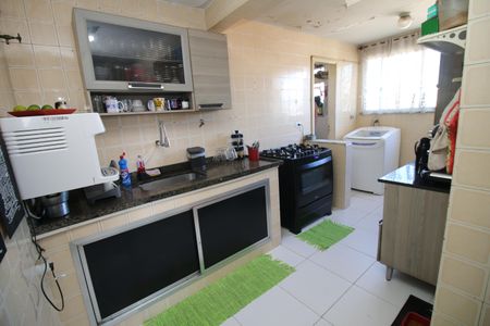 Apartamento à venda com 116m², 2 quartos e 2 vagasCozinha