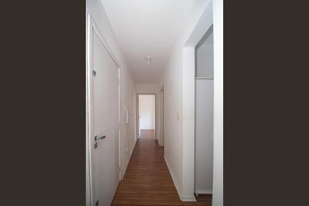 Apartamento à venda com 66m², 2 quartos e 1 vagaCorredor