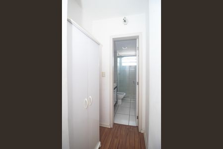 Apartamento à venda com 66m², 2 quartos e 1 vagaCorredor