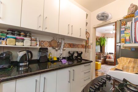 Apartamento à venda com 52m², 2 quartos e sem vagaCozinha