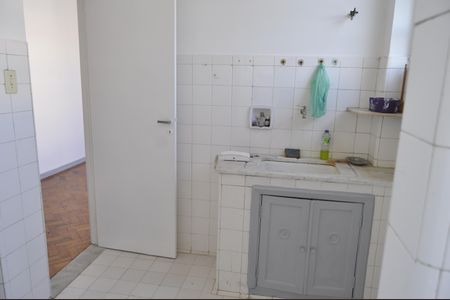 Apartamento à venda com 63m², 2 quartos e 1 vagaCozinha
