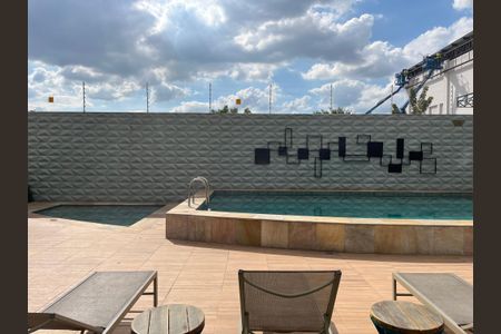 Apartamento para alugar com 34m², 2 quartos e sem vagaÁrea comum - Piscina