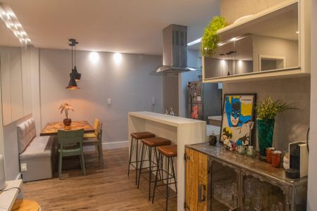 Apartamento à venda com 67m², 2 quartos e 1 vagaSala de Jantar